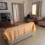 Villa Kapsalia *