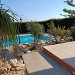 Kapsalia