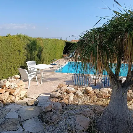 Kapsalia Villa