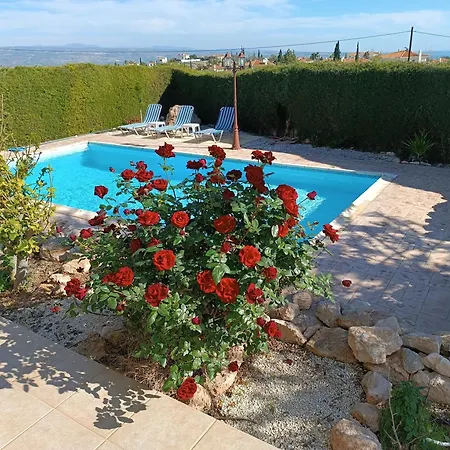 Kapsalia Villa