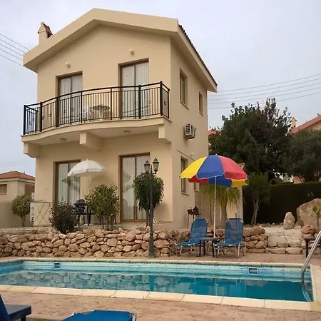 Kapsalia Villa