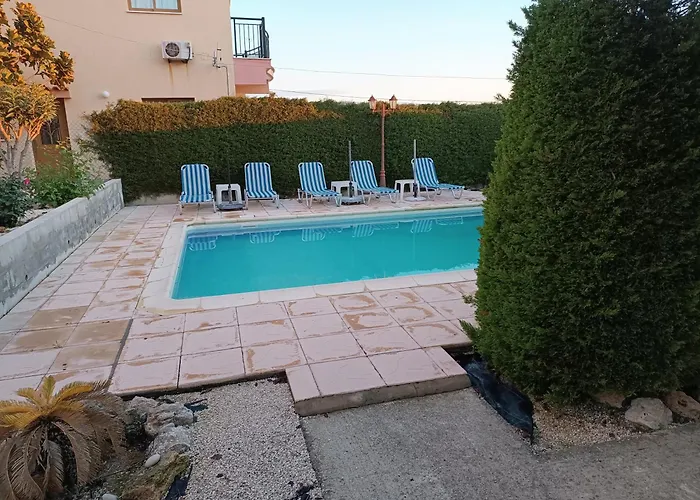 Willa Kapsalia Pissouri