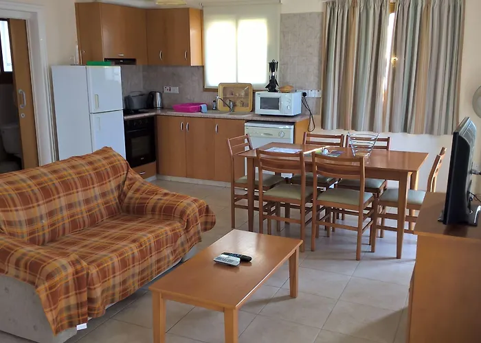 וילה Kapsalia פיסורי