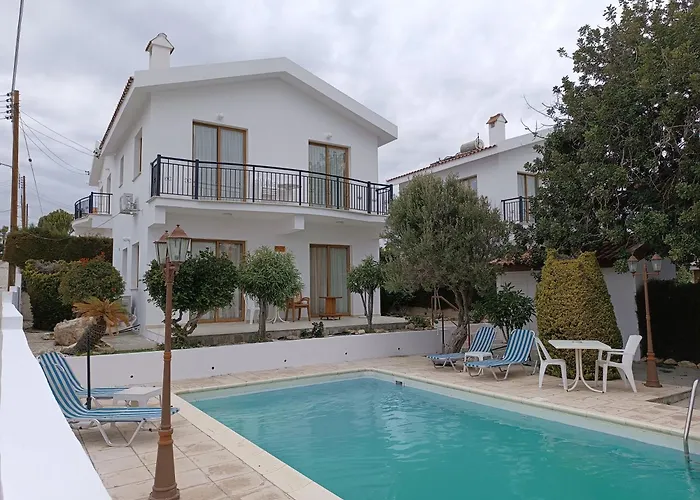 Kapsalia וילה פיסורי